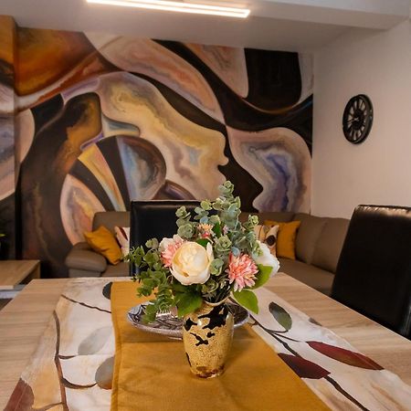 Apartmani Pranjic ポレッチ エクステリア 写真